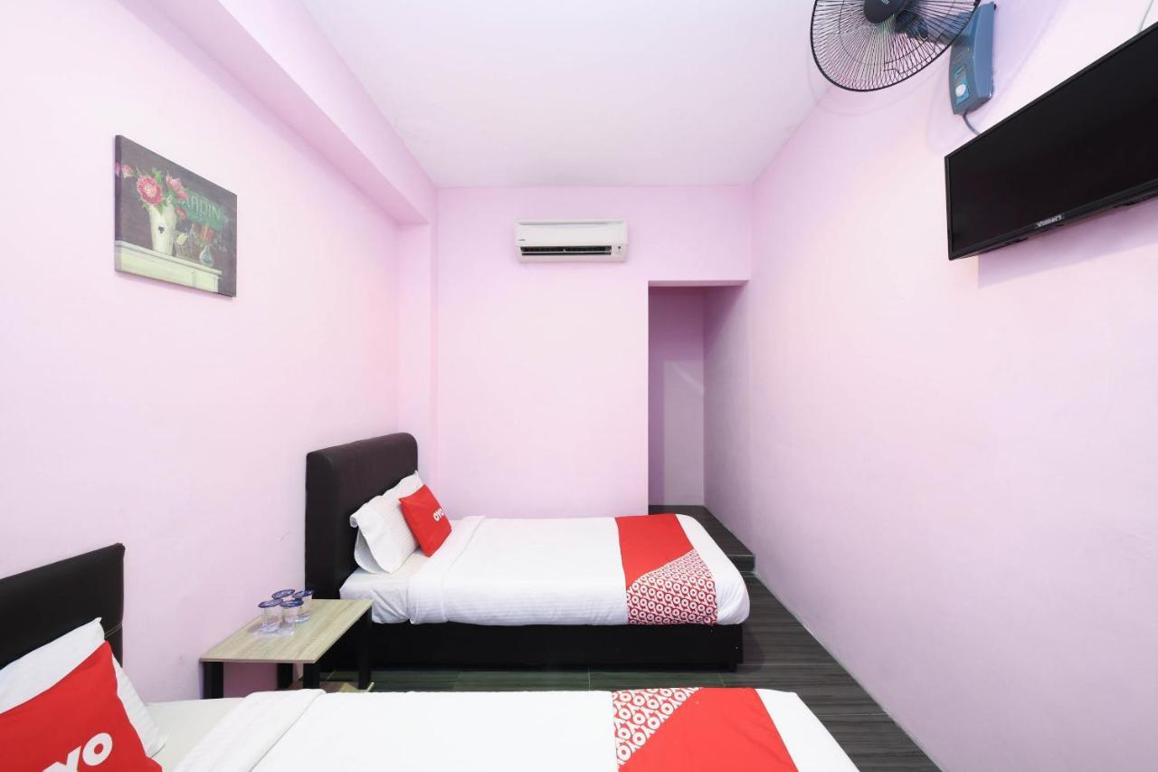 Oyo 1125 Ir Inn Hotel Skudai Exterior photo