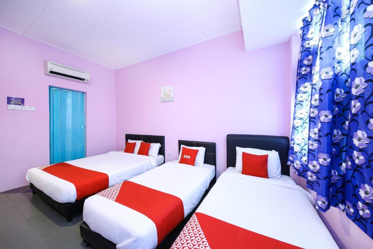 Oyo 1125 Ir Inn Hotel Skudai Exterior photo