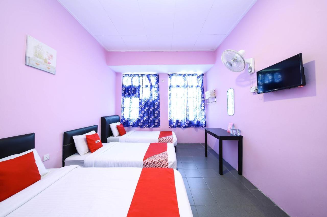 Oyo 1125 Ir Inn Hotel Skudai Exterior photo