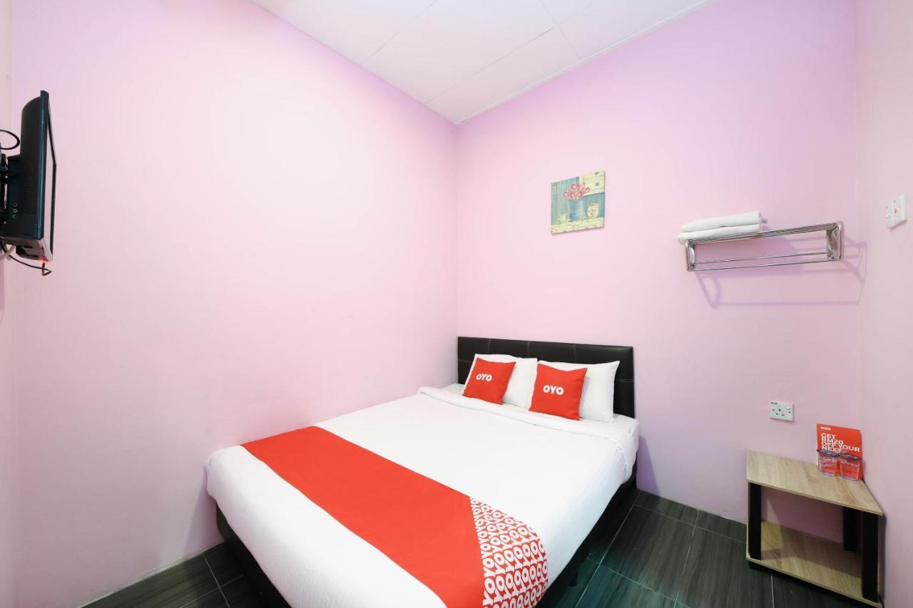 Oyo 1125 Ir Inn Hotel Skudai Exterior photo