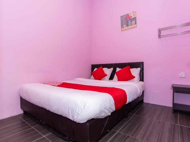 Oyo 1125 Ir Inn Hotel Skudai Exterior photo
