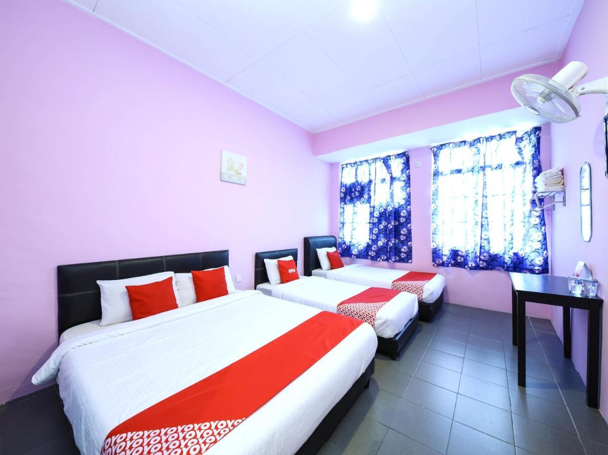 Oyo 1125 Ir Inn Hotel Skudai Exterior photo