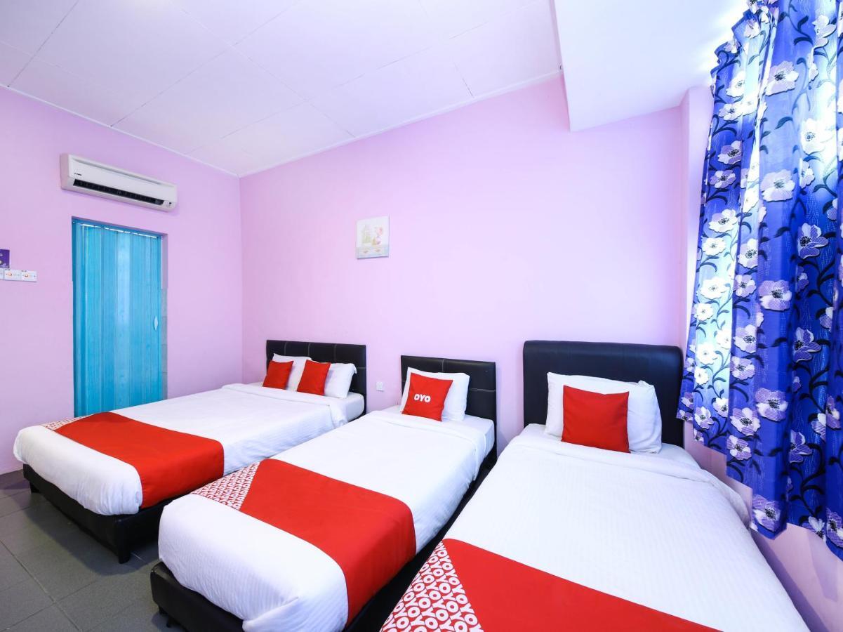 Oyo 1125 Ir Inn Hotel Skudai Exterior photo